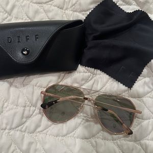 Diff Eyewear Aviators